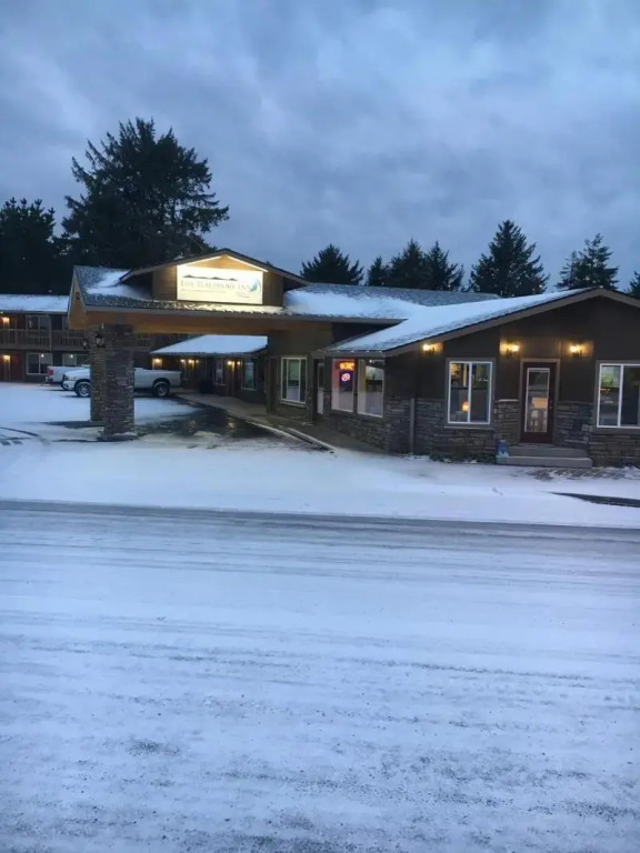 The Waldport Inn