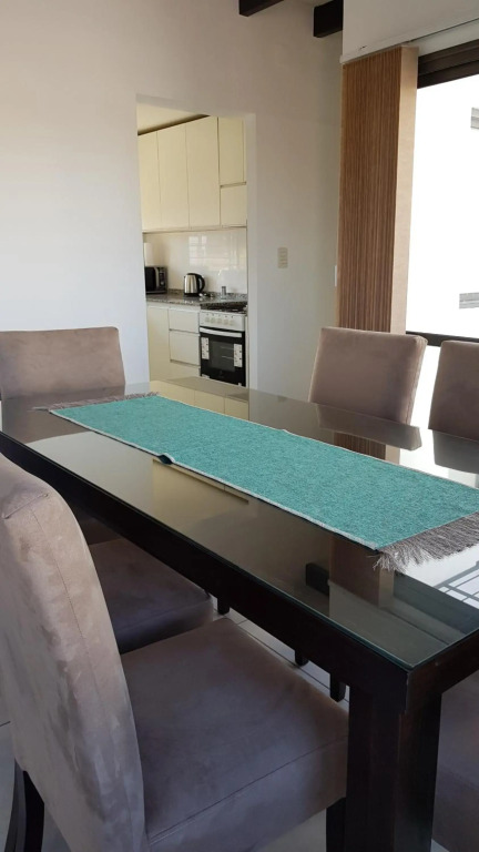 Apartamento Deluxe Senderos del Vino I, con desayuno y cochera, Piscina opcional