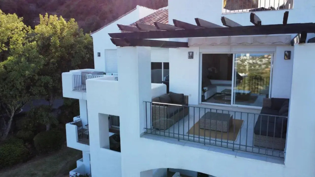 Altos La Quinta Apartment
