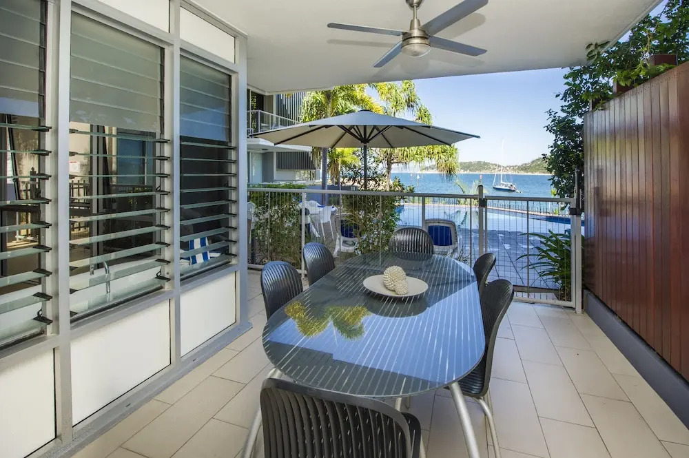 1 Bright Point Apartment 2104