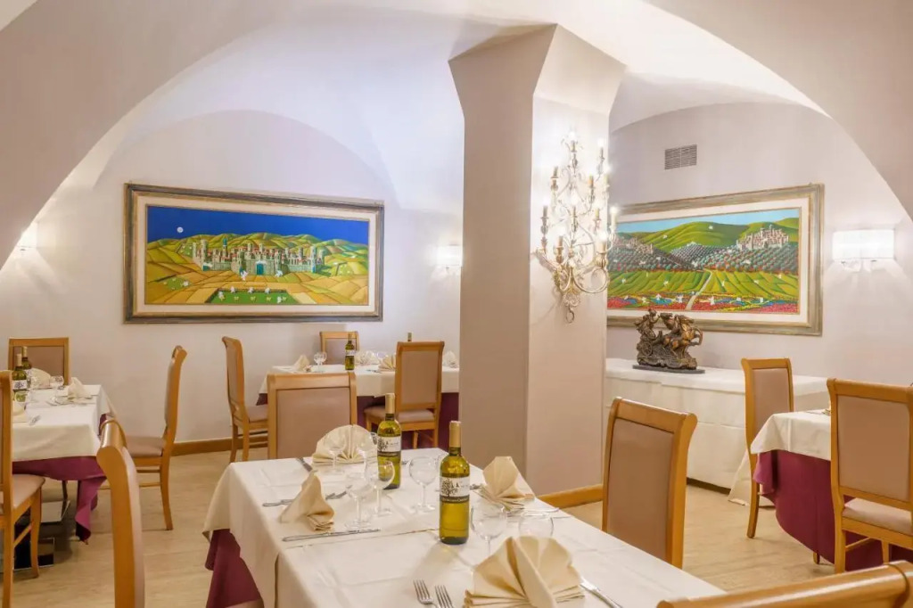 Hotel Dei Priori