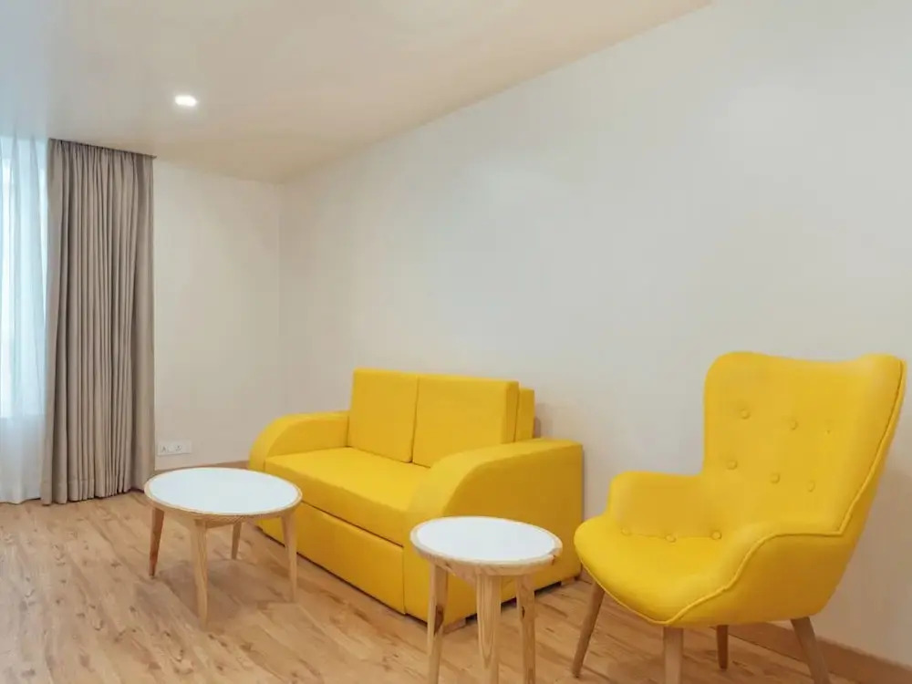 Bloom Hotel - DLF Road Gachibowli