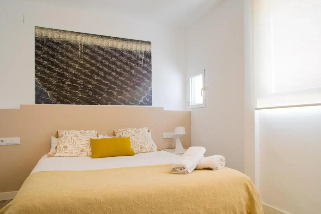 Cabanyal 3 Bedroom WIFI AC Terrace Beach Penthouse