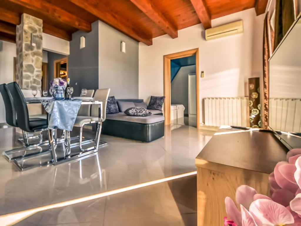 Apartment Škroćo Maslenica 12889