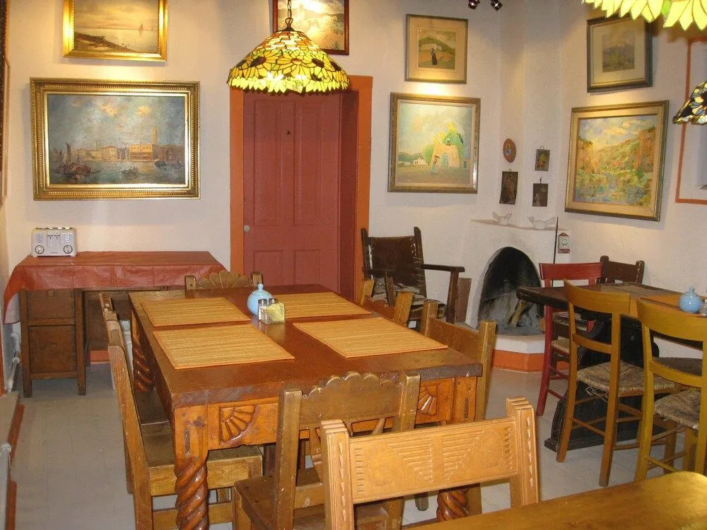 La Dona Luz Inn an Historic B&B