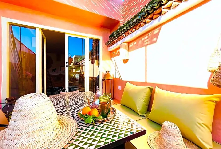 Location Exclusive Avec Services 2P Donkey In Love To Marrakech