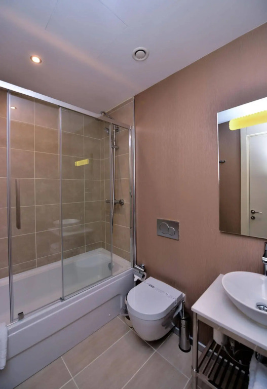 L'onde Business Suites