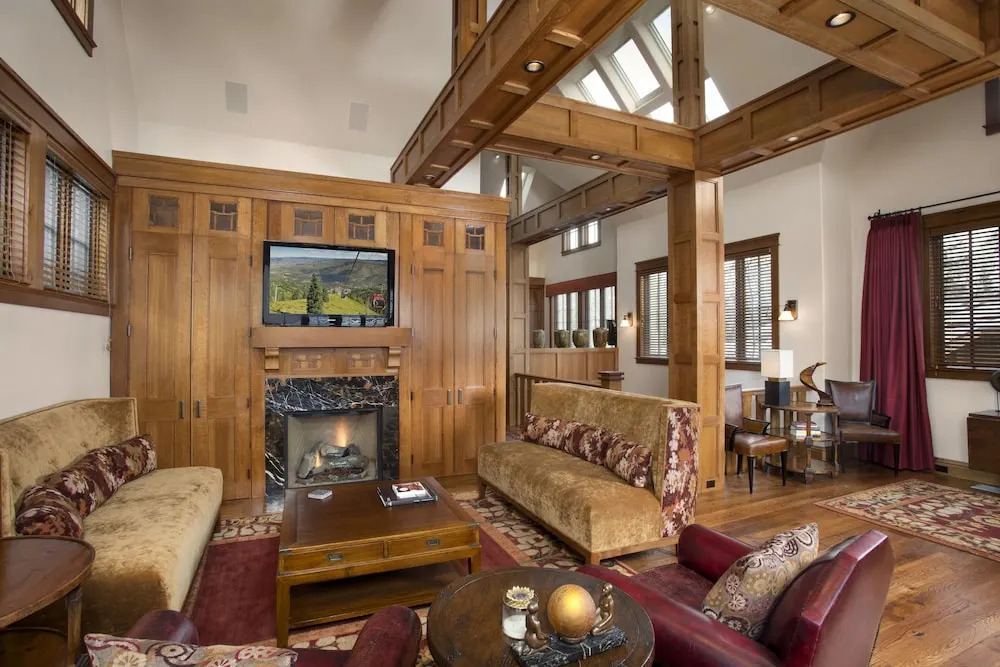 Frias Homes Of Aspen