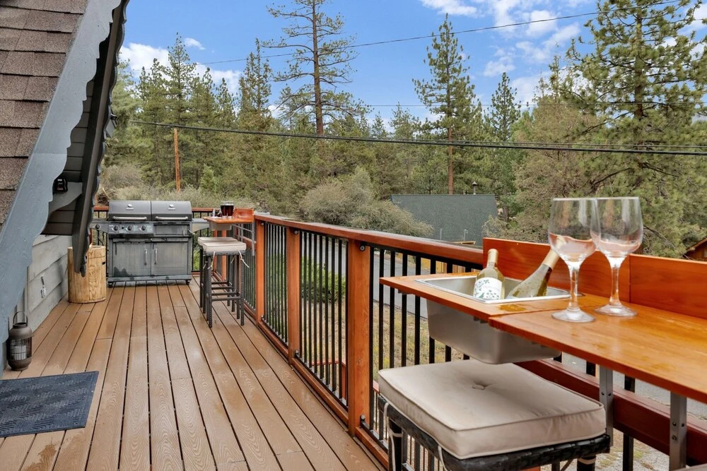 2134-ursa Major 2 Bedroom Home by RedAwning
