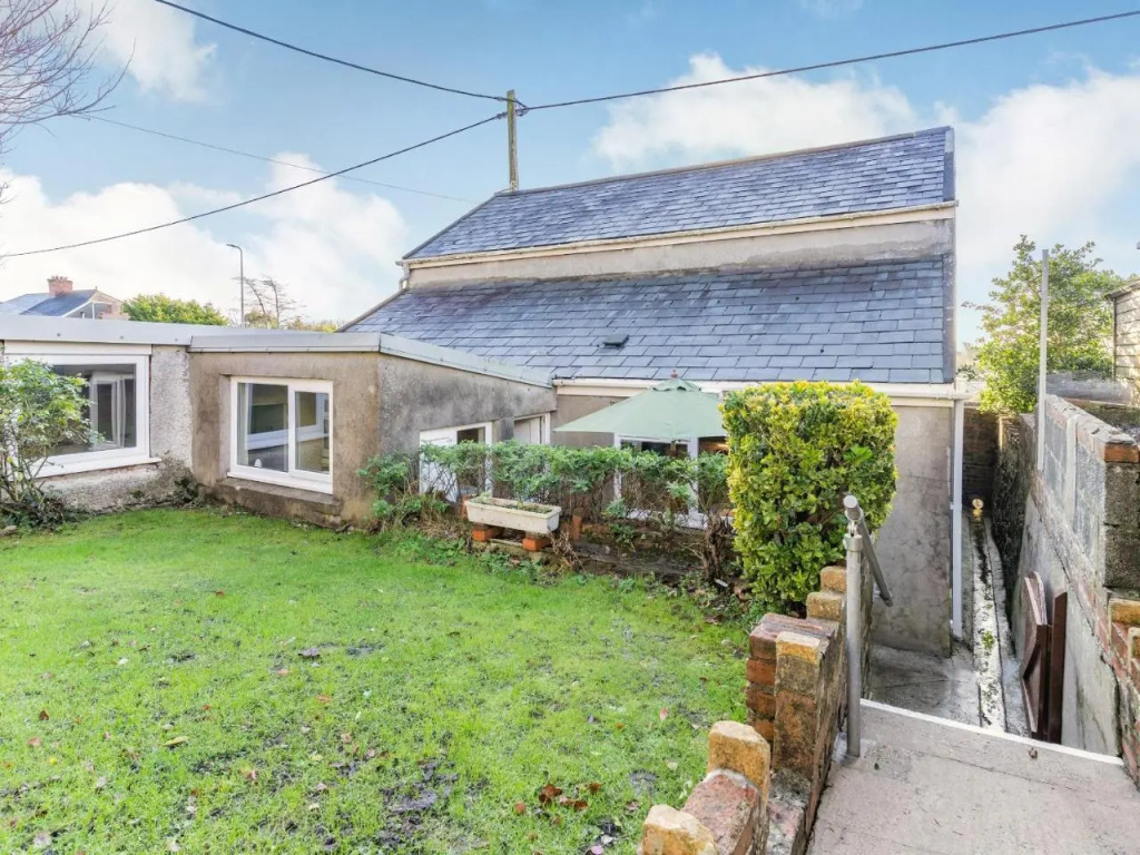 Penllwyn Cottage
