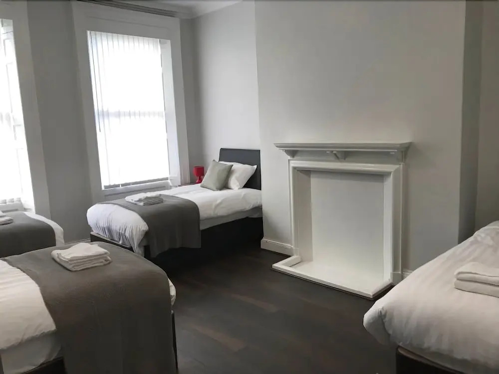 57 Rodney Street Hotel