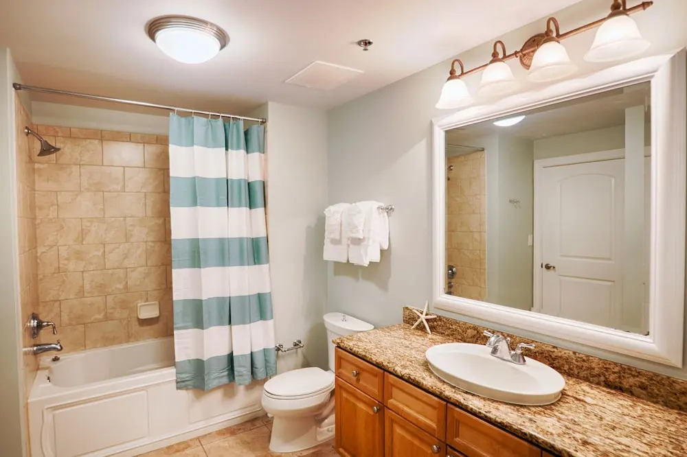 Azure 106 - 4 Br condo by RedAwning