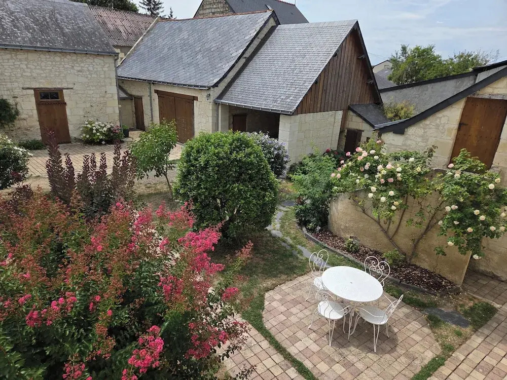 Au Pied Du Lavoir