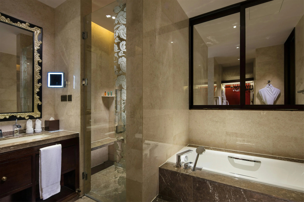 Hilton Linzhi Resort