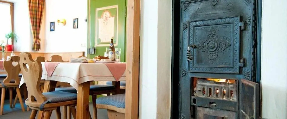 Gästehaus Enzianhof Hotel Garni