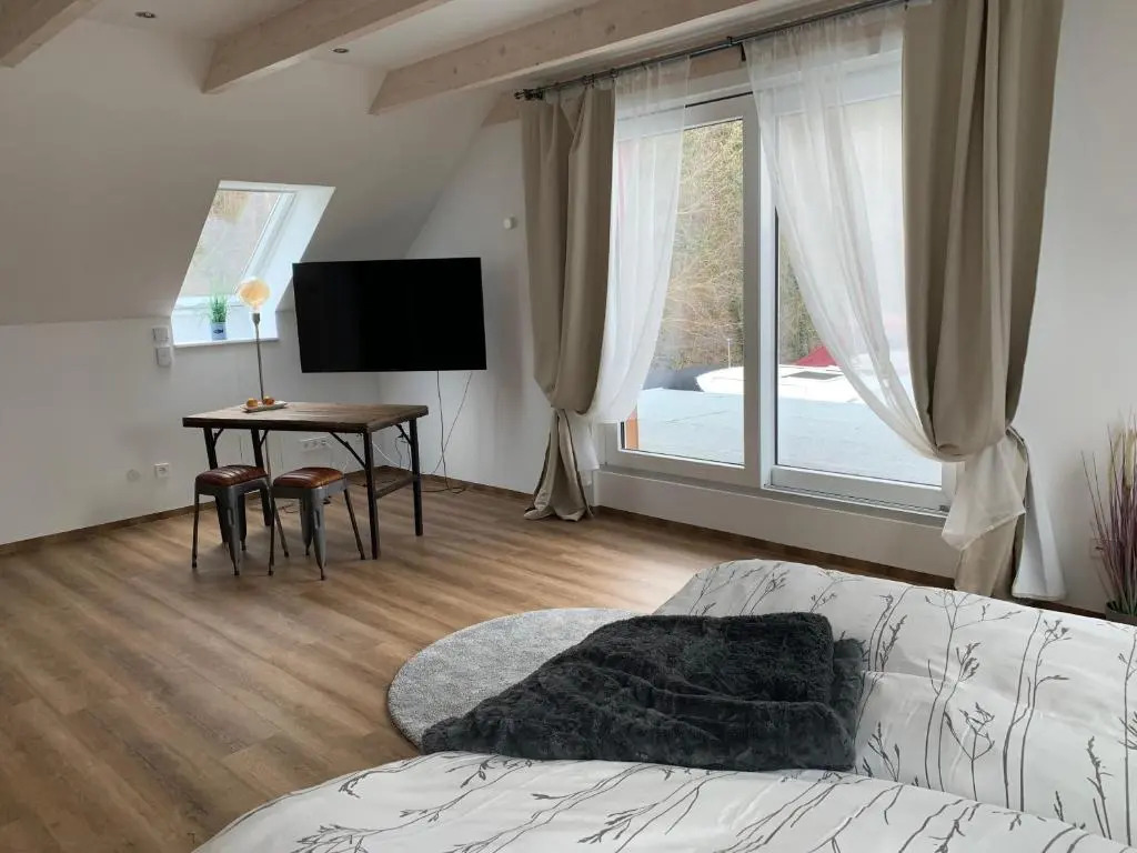 Tiny House oder Ferienwohnung auf der Sunset Marina