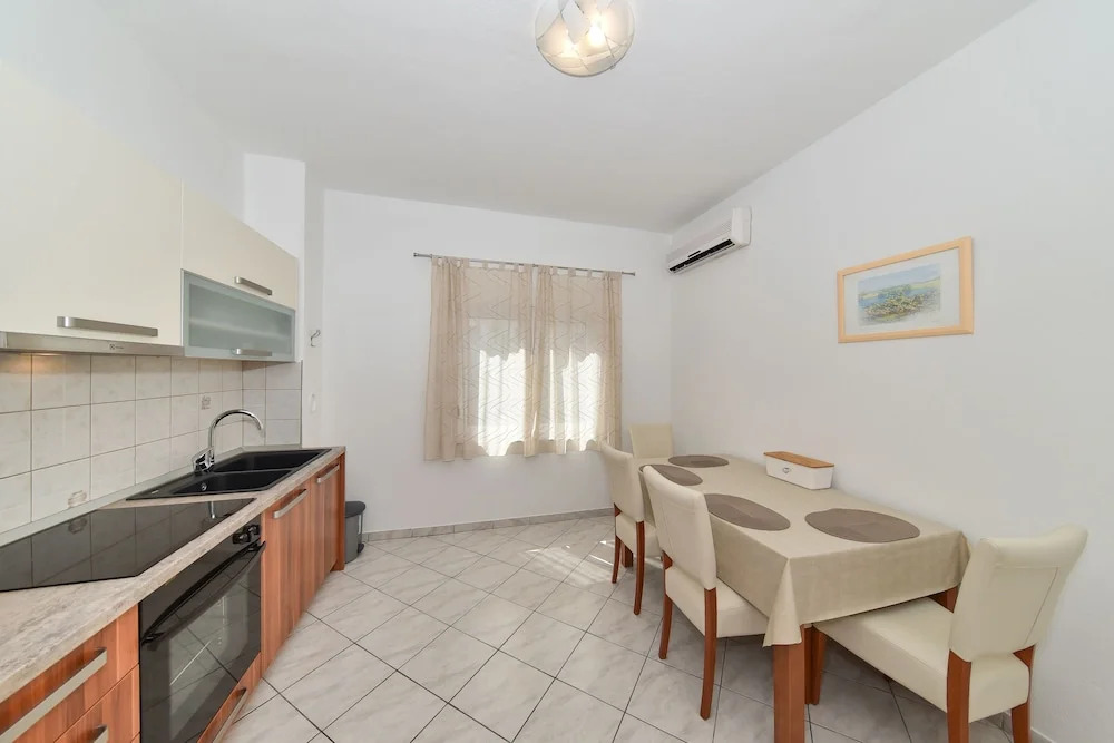 Apartments Marta 1