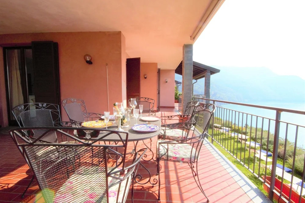 Pognana Luxury Apartment n. 1 - 7 people