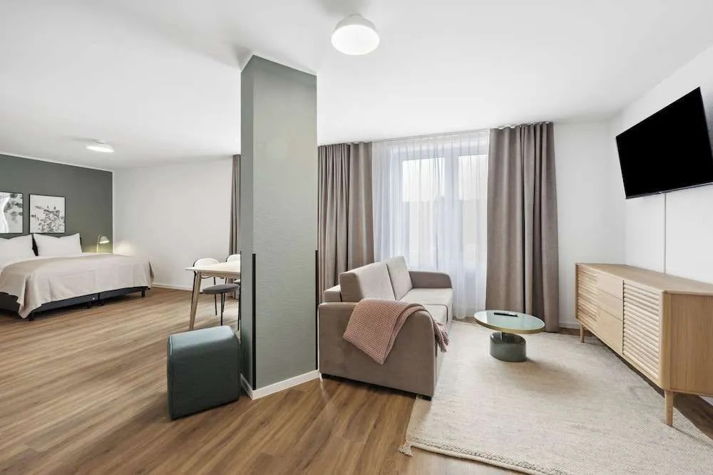 Limehome Düsseldorf Bahlenstr