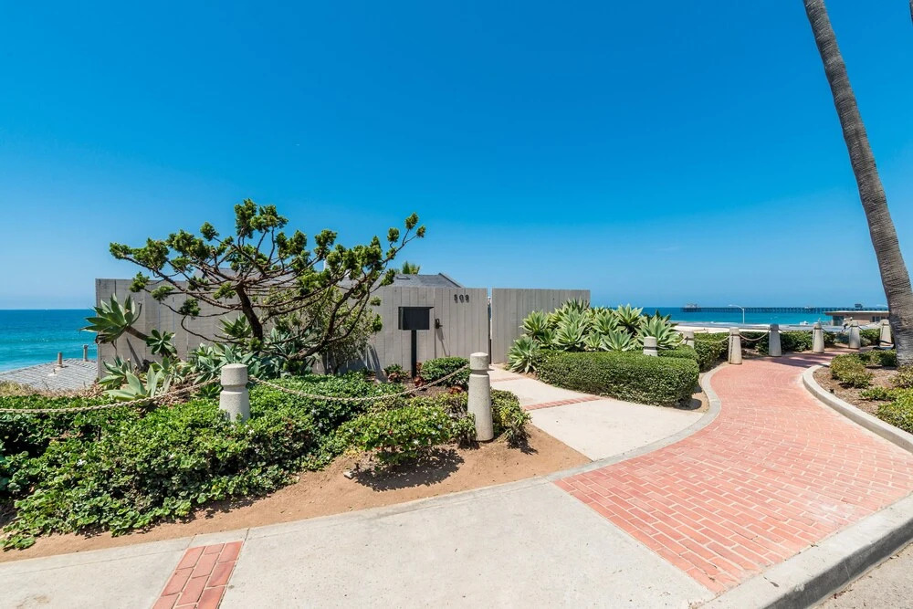 Pacific Villas