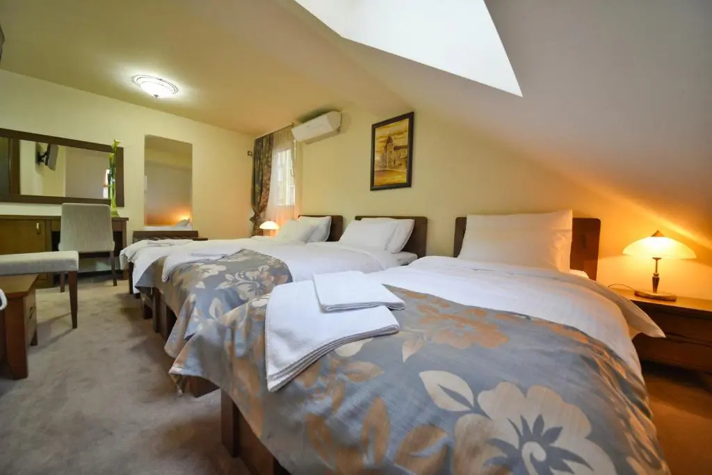 Garni Hotel Central Lux