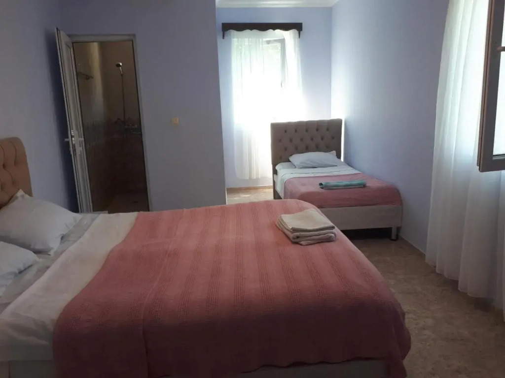 Guest house LIA