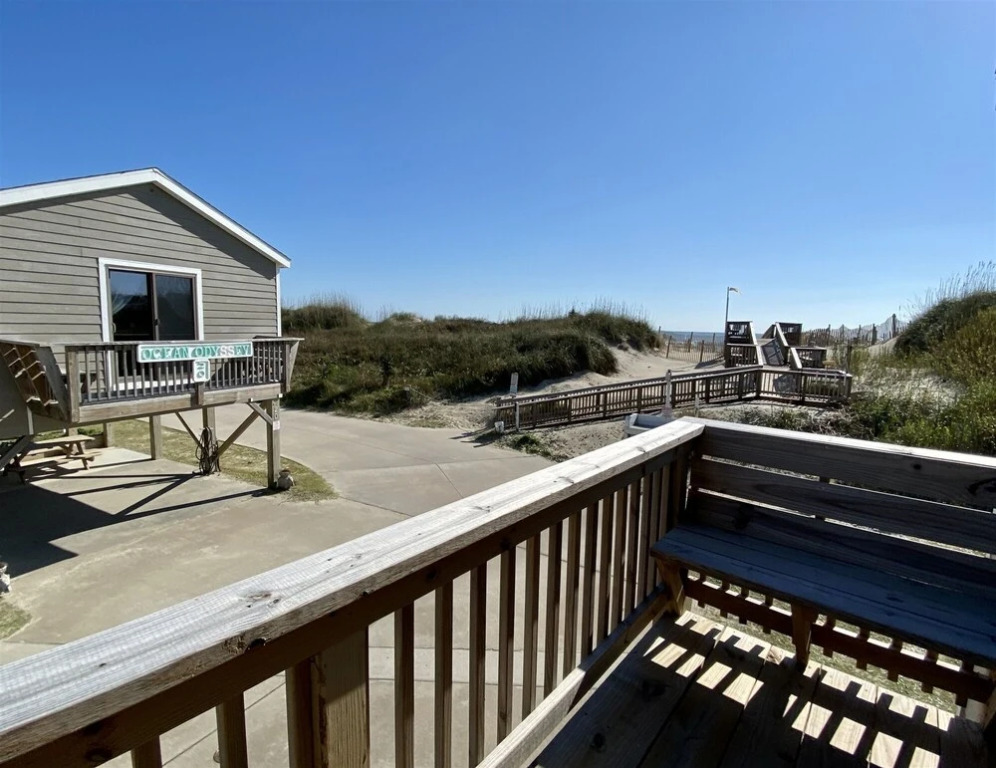12 Beach Fantasy Studio Bedroom Condo by RedAwning