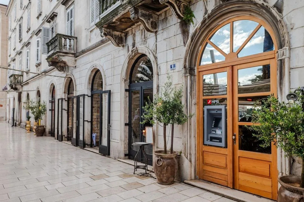 Luxury Residence Mareta