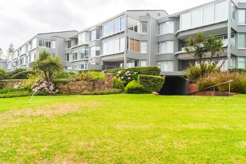 Bayview 203