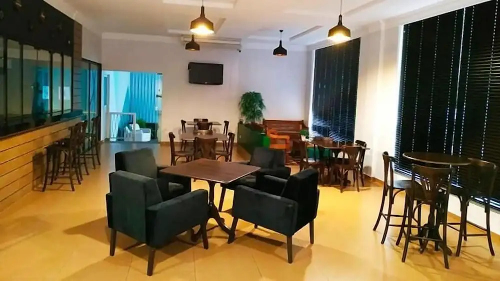 Romas Hotel
