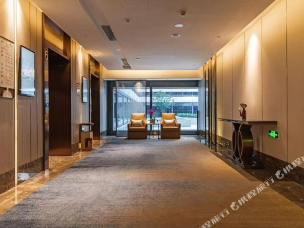 WenPu Hotel