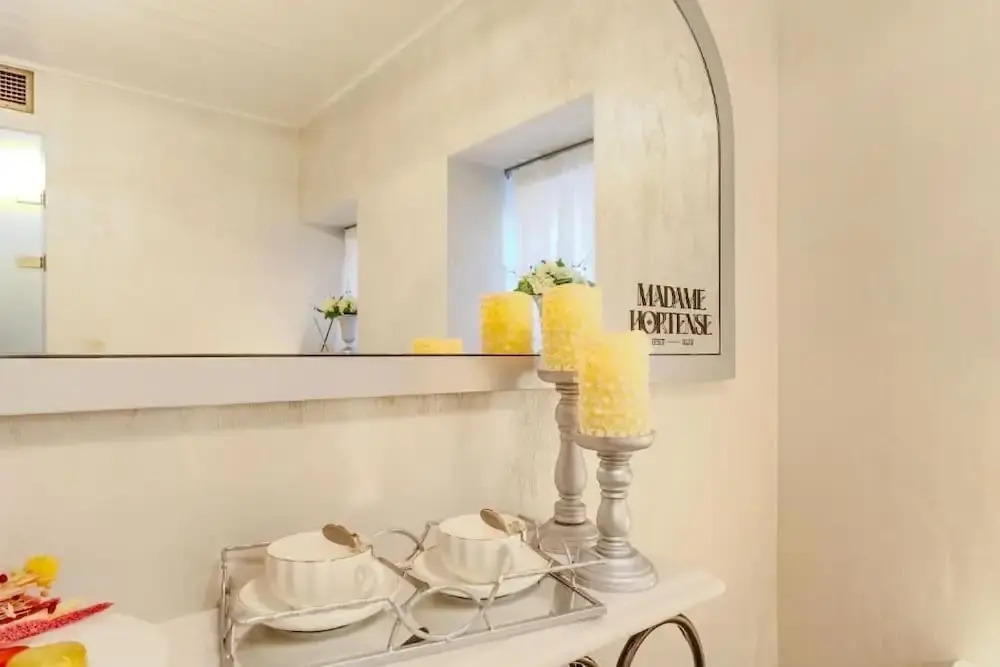 Madame Hortense Boutique Ηotel
