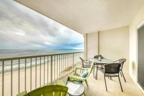 Royal Palms #1006