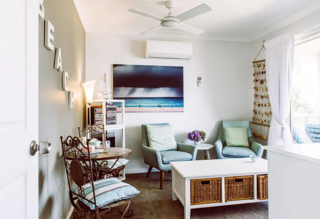 Annes Waterfront Haven B&B