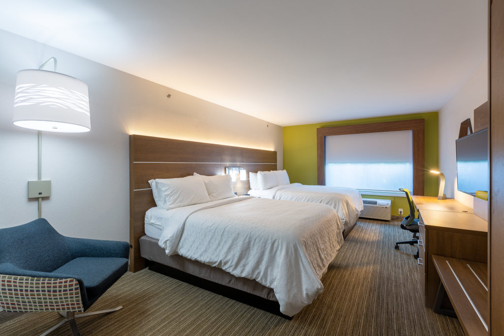 Holiday Inn Express & Suites Arlington North   Stadium Area by IHG