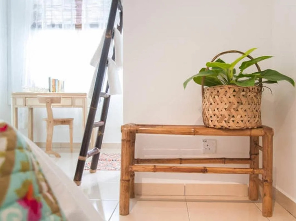 Balik Pulau BookLodge B&B