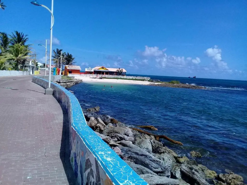Victorias Gennie Bay Village Hostal