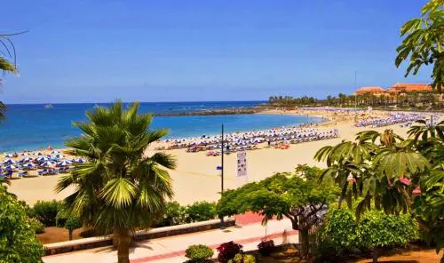 Ocean View Apartment over Los Cristianos, Playa las Vistas
