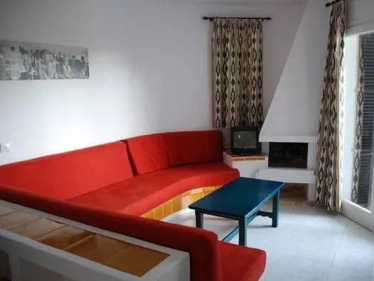 Las Bouganvillas