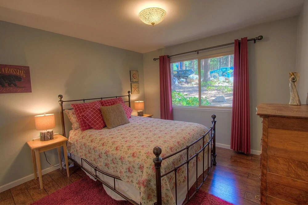 Jensen's Dime 3 Bedroom Home by Redawning