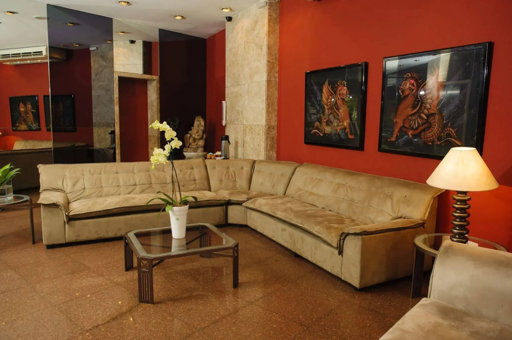 César Park Hotel