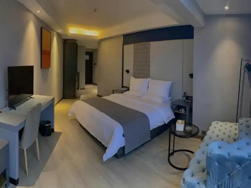 LanOu Hotel Guiyang High-Speed Railway North Station