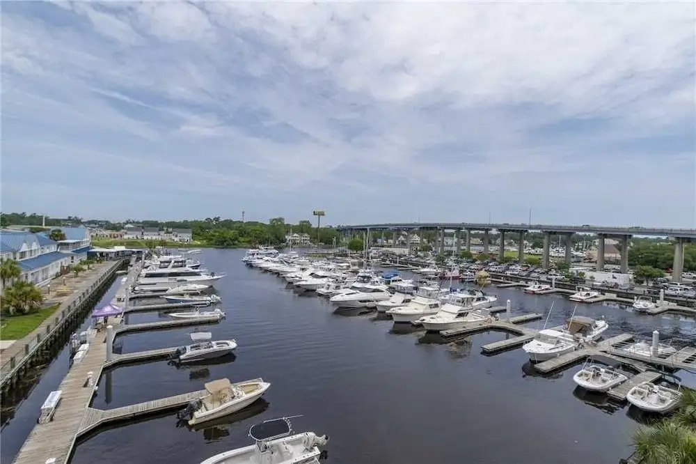 Harbourgate Marina #122 3 Bedroom Condo