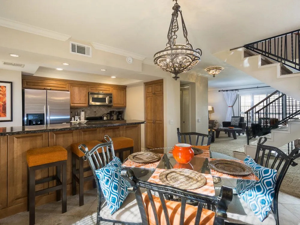 The Hideaway - 21 and Over - A Town & Desert Boutique Hotel