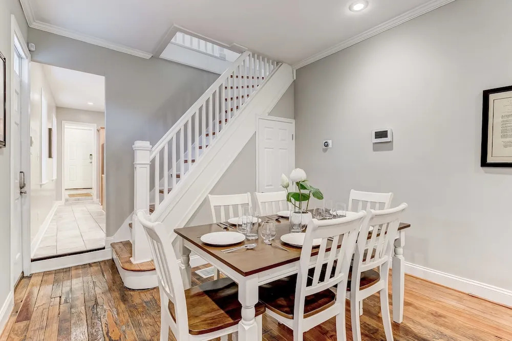 Historic Home Near Convention Center, Stadiums, & Harbor