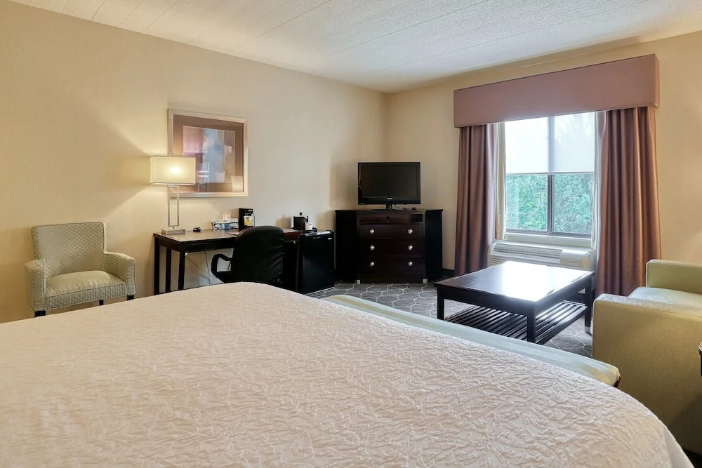 Hampton Inn and Suites Parsippany/North