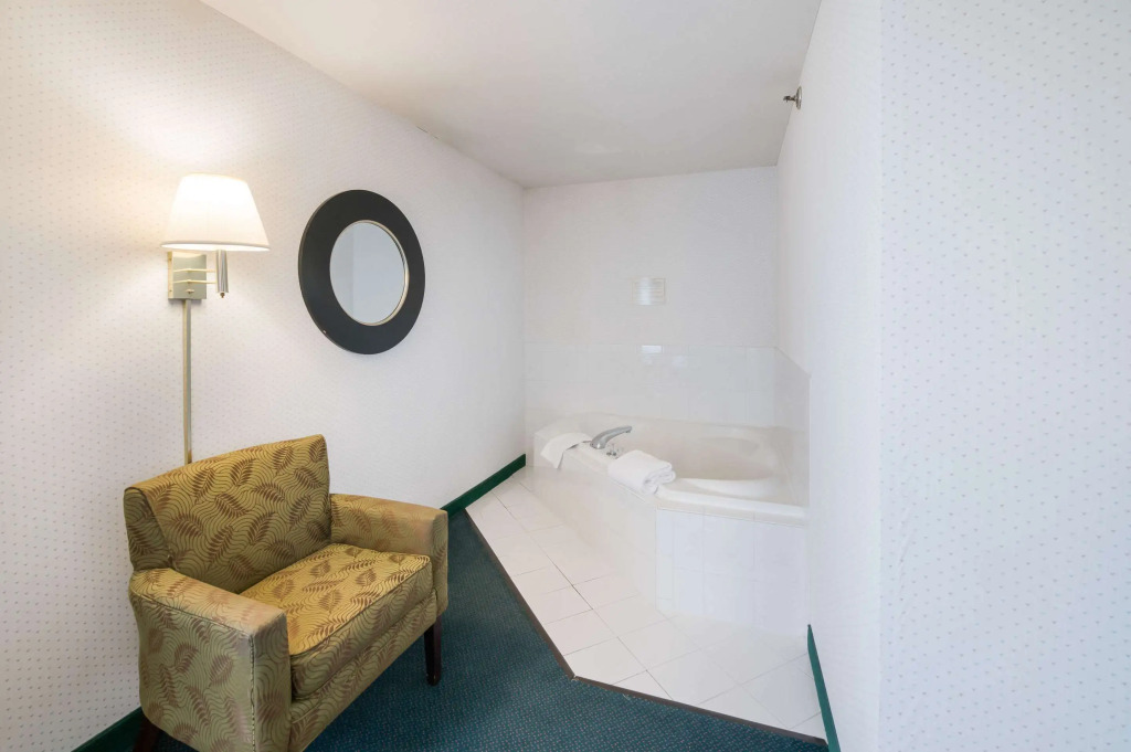 Rodeway Inn Urbana Champaign University Area