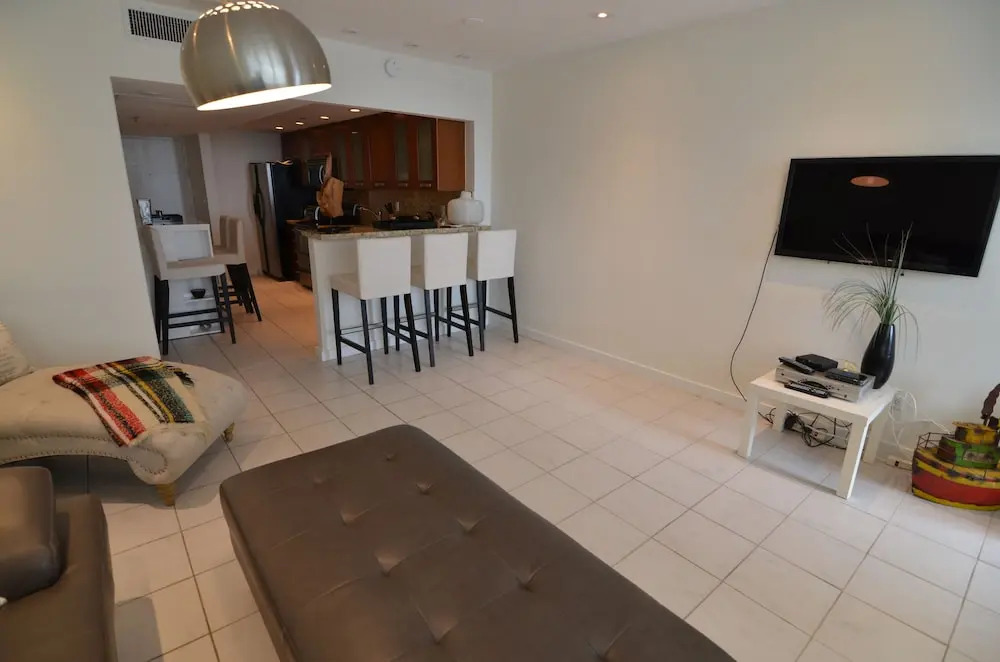 Riviera Luxury Living at the Decoplage