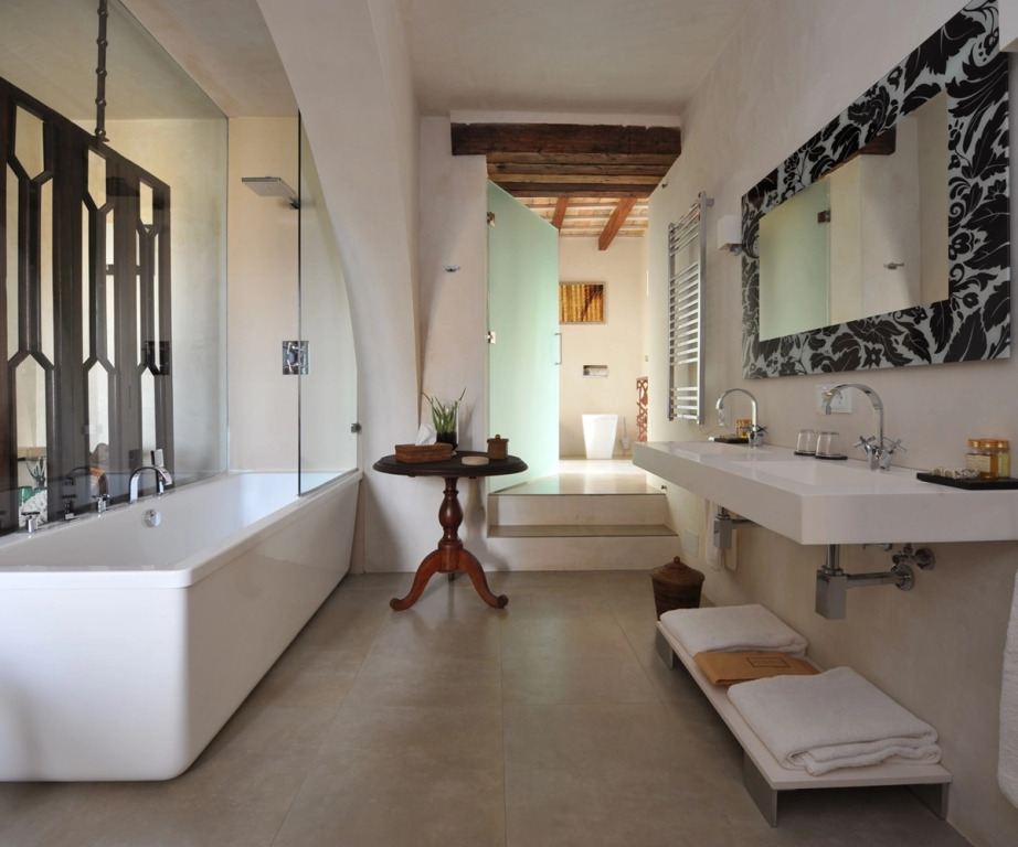 Hotel Boutique V - by Grupo Tribu