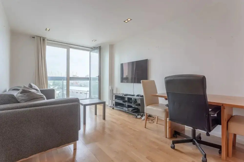 Luxury 2 bedroom Apartment London - RGB 65378